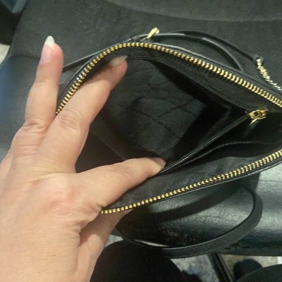 Michael Kors Black Purse - Picture 4 of 8